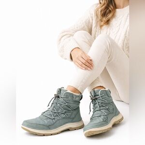 Ryka Brae Women's Teal Green Cold Weather Sneaker Lace Up Boots 6